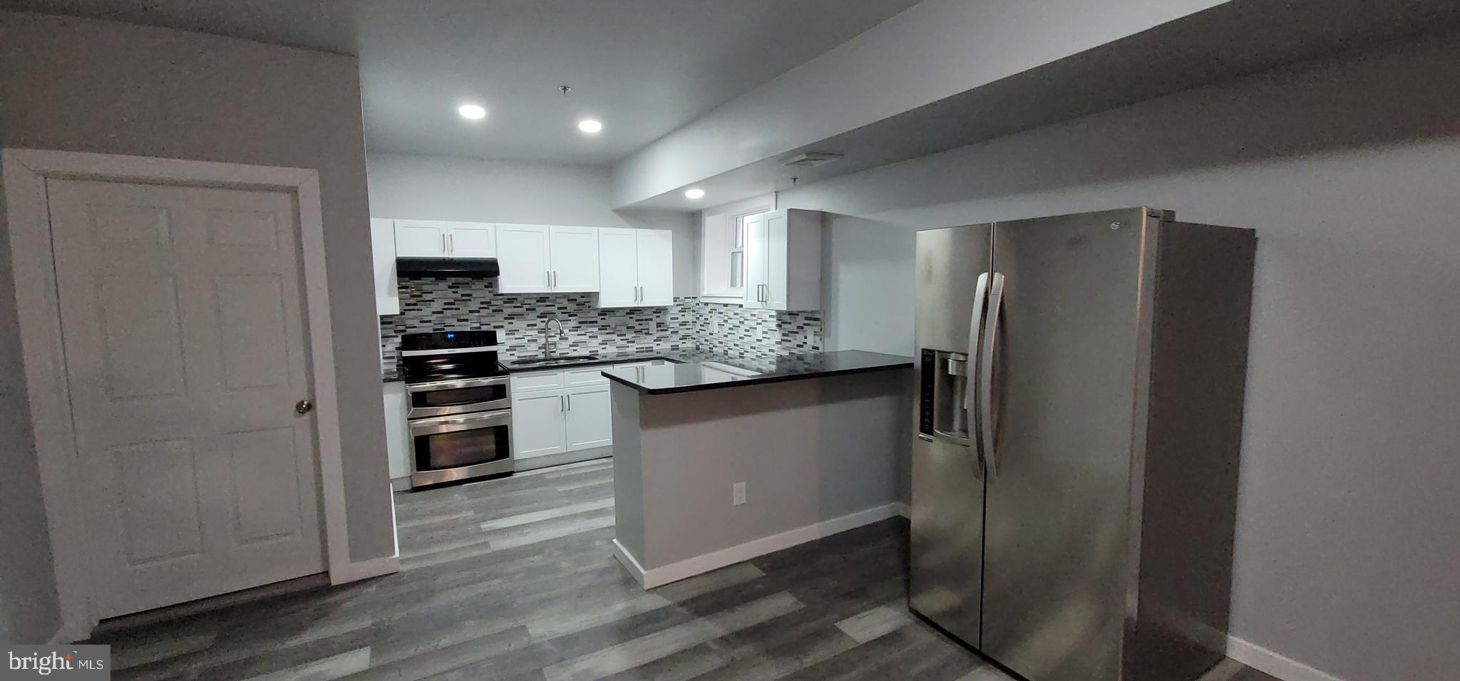 1729 Centre Avenue, Unit 10 Reading, PA 19601 - Photo 13 of 30