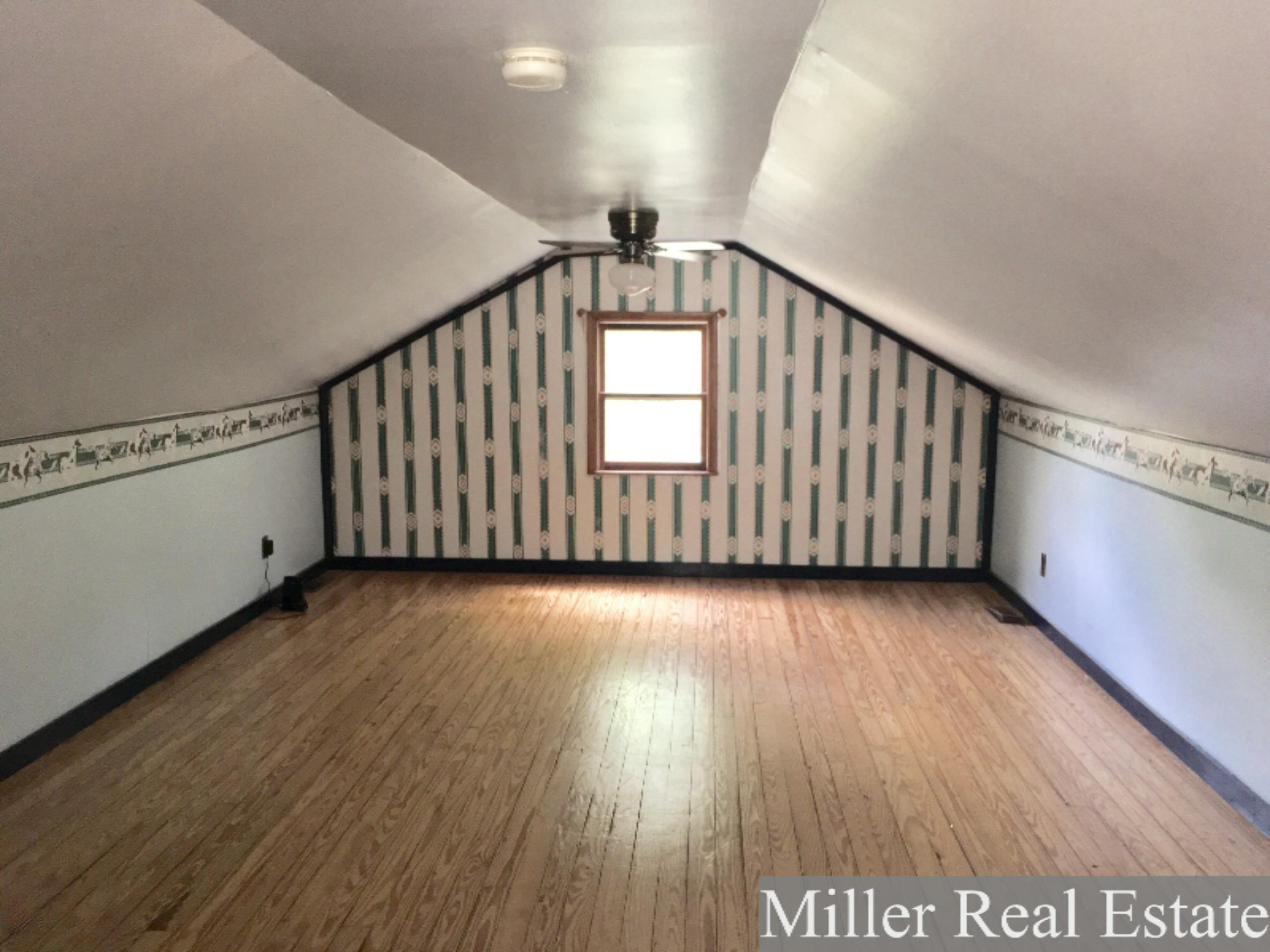1800 Maple Grove Road Hastings, MI 49058 - Photo 11 of 18 Photo Aug 08, 10 19 45