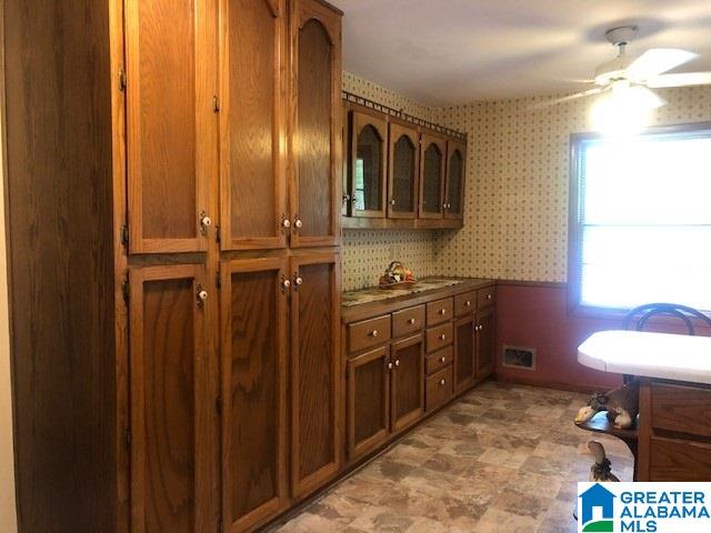 1817 Mountain Circle Birmingham, AL 35217 - Photo 7 of 41