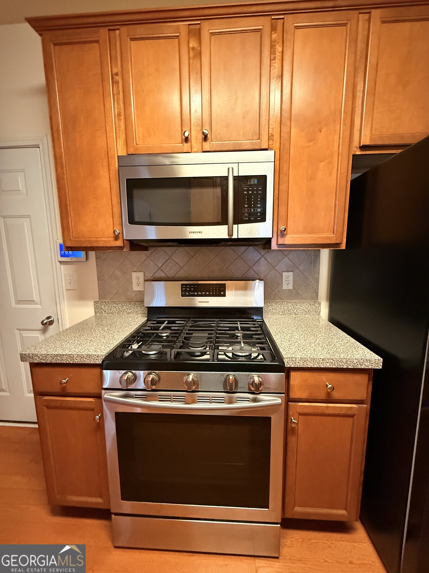 981 Brownstone Lane Southwest, Unit 17 Marietta, GA 30064 - Photo 23 of 33