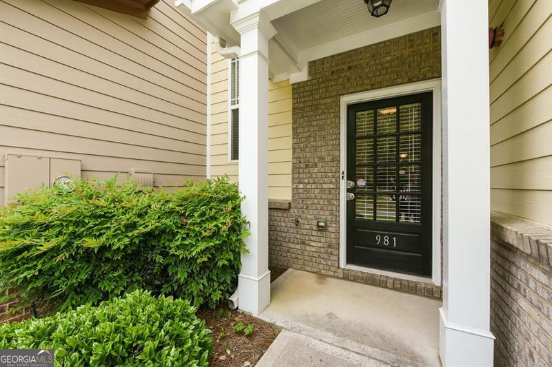 981 Brownstone Lane Southwest, Unit 17 Marietta, GA 30064 - Photo 4 of 33