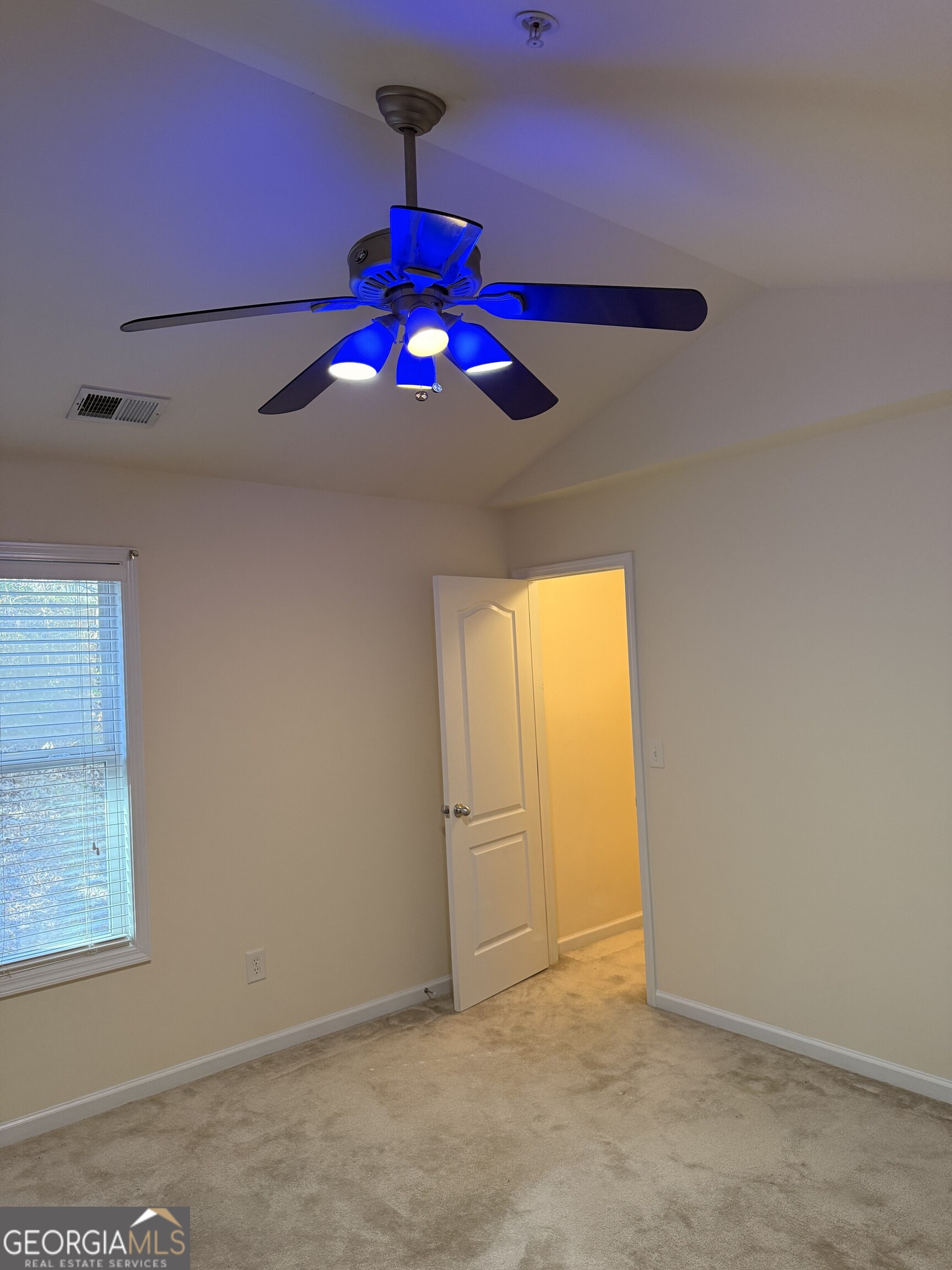 981 Brownstone Lane Southwest, Unit 17 Marietta, GA 30064 - Photo 8 of 33