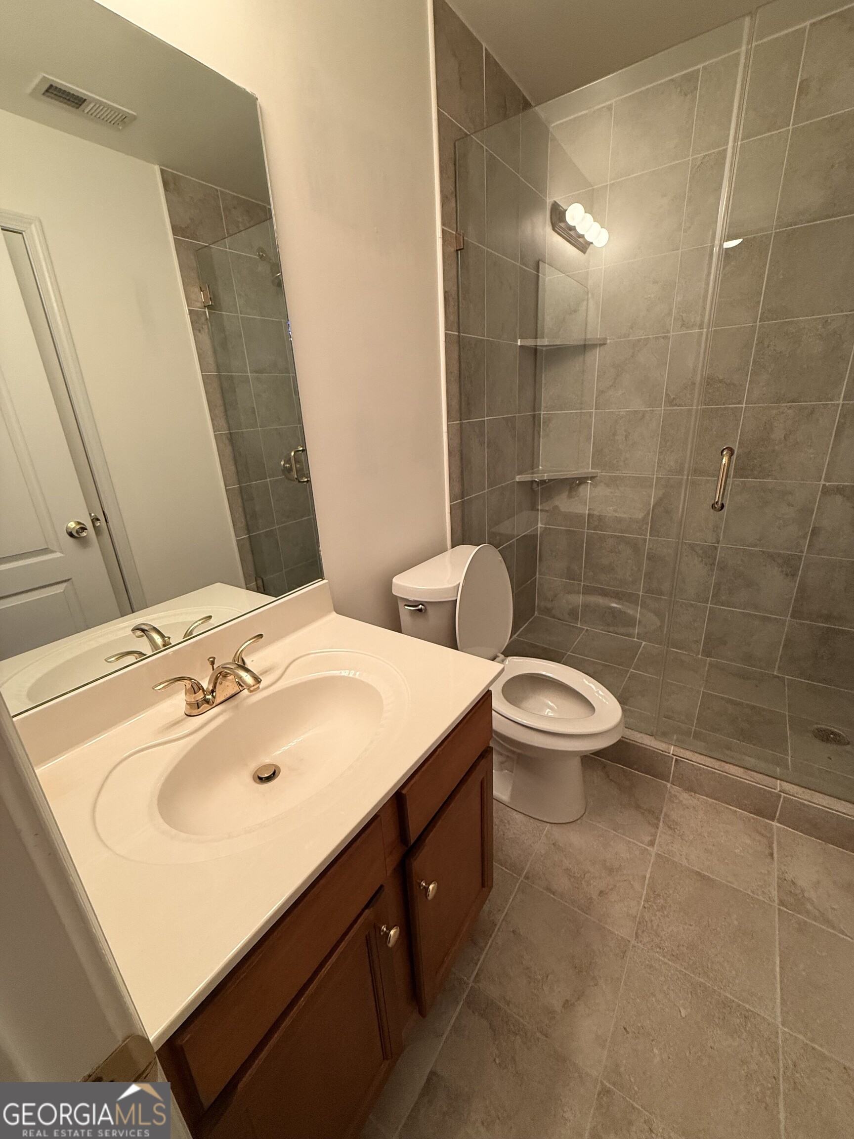 981 Brownstone Lane Southwest, Unit 17 Marietta, GA 30064 - Photo 10 of 33