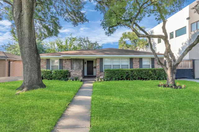 $4,200 | 4611 Merwin Street, Houston, TX 77027