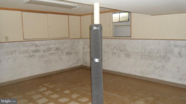 8212 Watersedge Road Dundalk, MD 21222 - Photo 7 of 13 Basement