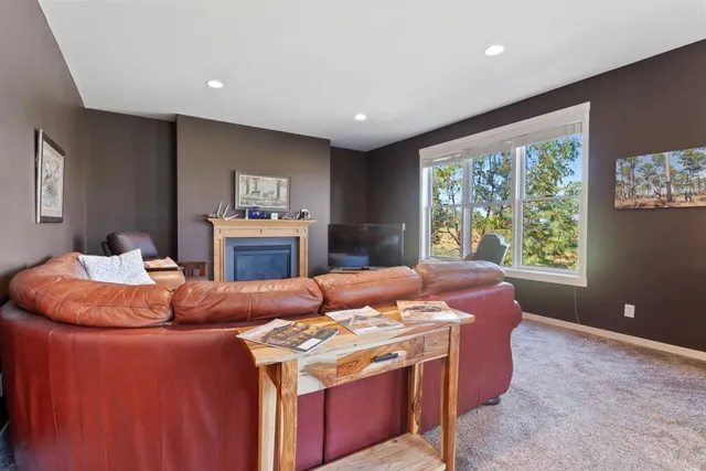 $615,000 | 11446 Balsam Way, Woodbury, MN 55129