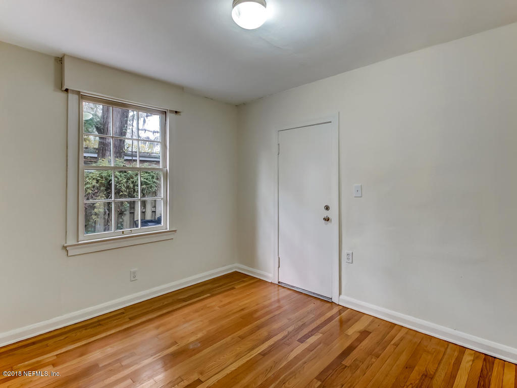 3609 Valencia Road Jacksonville, FL 32205 - Photo 26 of 39 3609 Valencia Rd Jacksonville-026-28-Gue