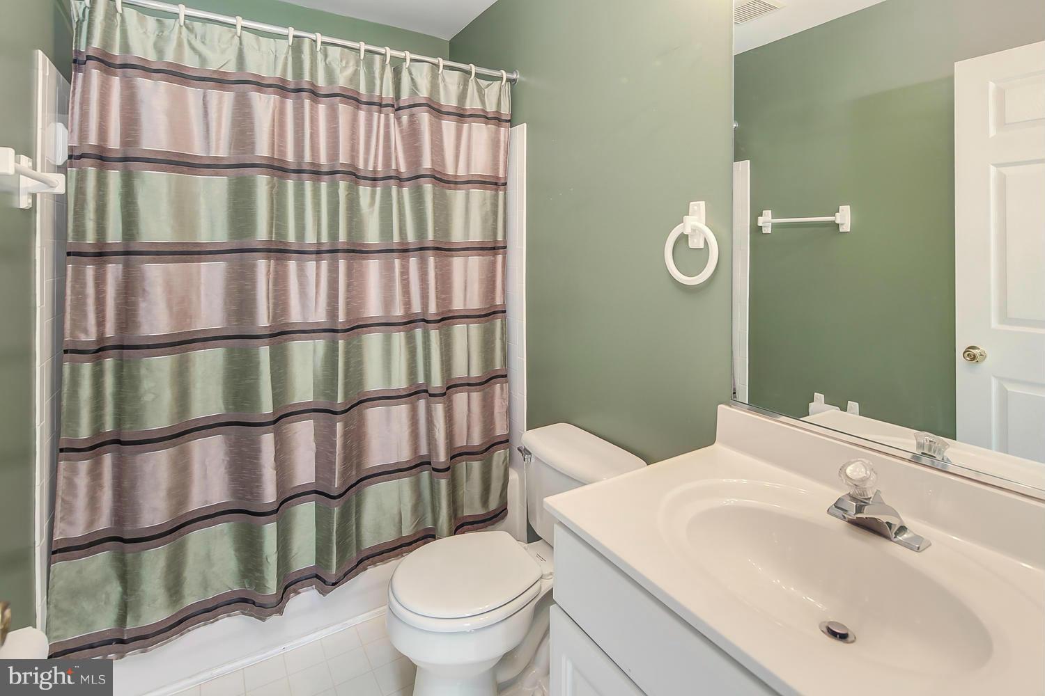 31 Bank Spring Owings Mills, MD 21117 - Photo 23 of 30 Bath