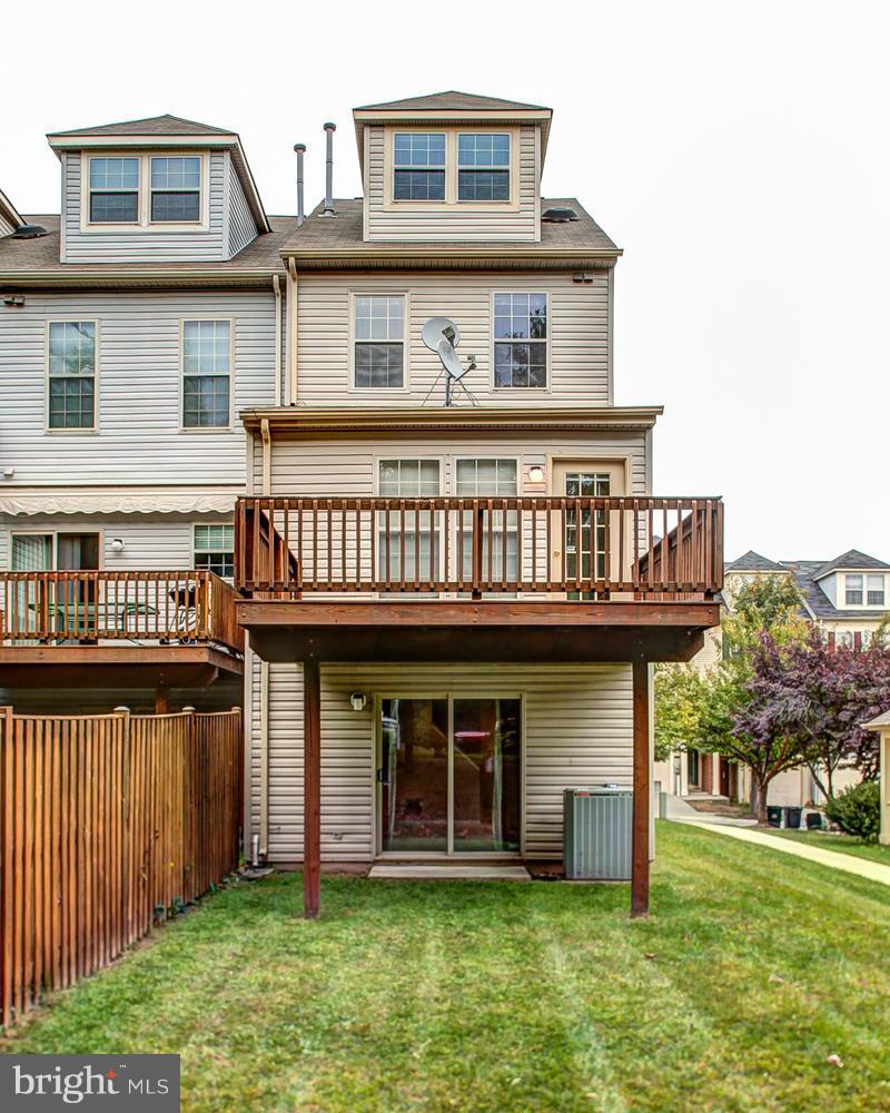 31 Bank Spring Owings Mills, MD 21117 - Photo 26 of 30 Exterior (Rear)