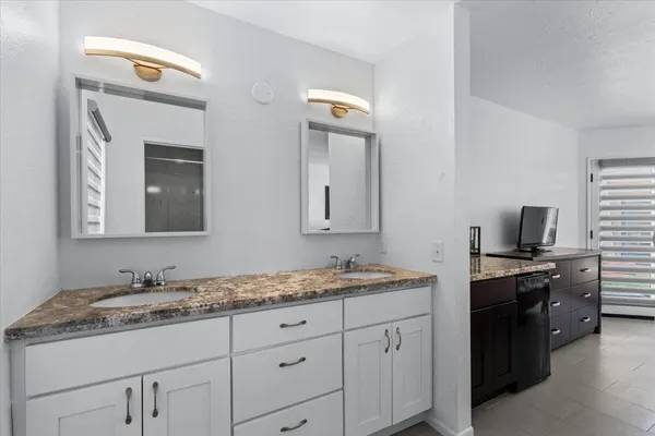 $989,000 | 76919 Calle Mazatlan, La Quinta, CA 92253