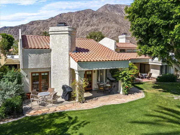 $989,000 | 76919 Calle Mazatlan, La Quinta, CA 92253