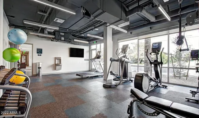 $1,995 | 425 West Osborn Road, Unit 406, Phoenix, AZ 85013