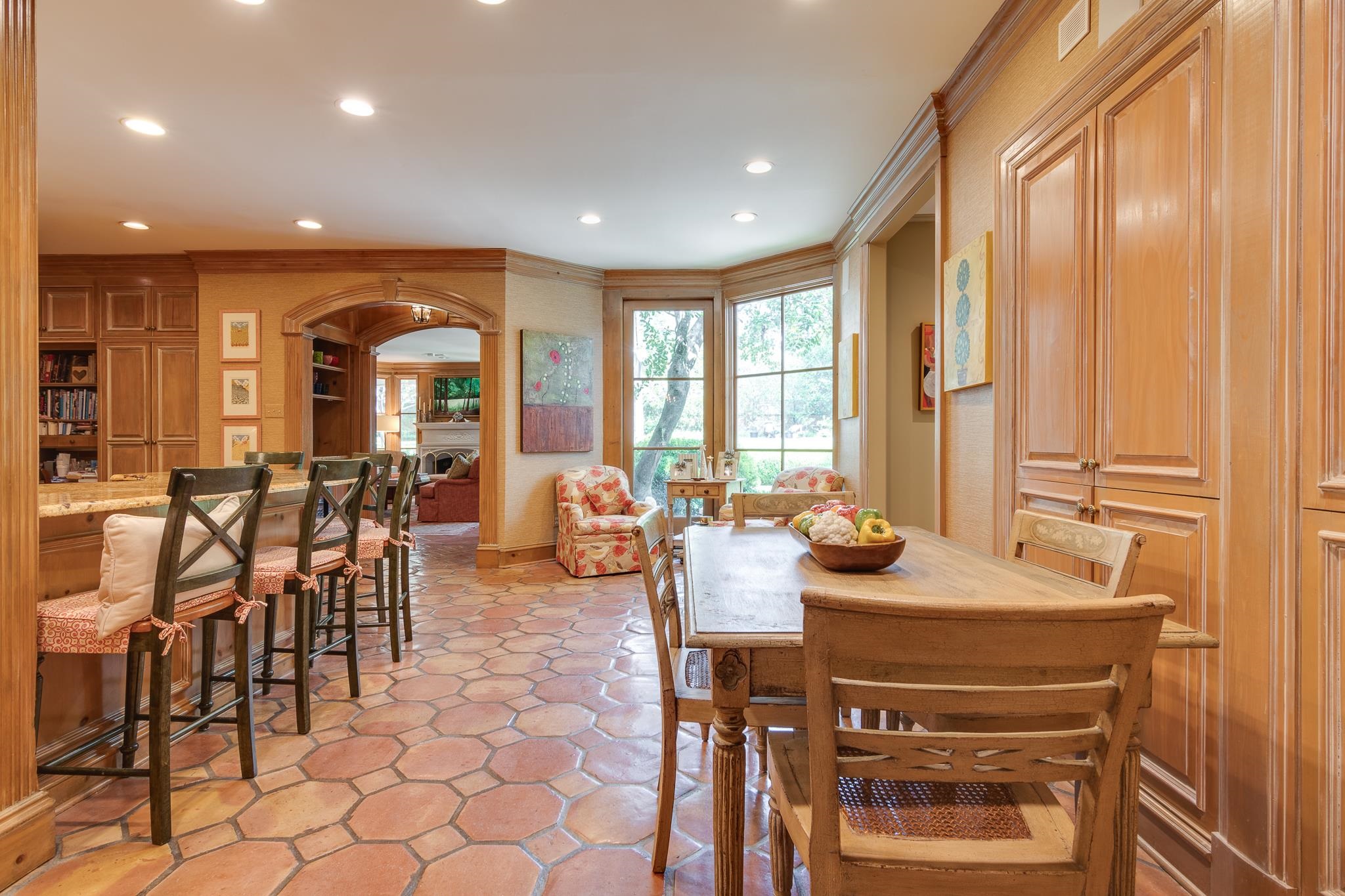 54 South Rose Road Memphis, TN 38117 - Photo 20 of 40 a view of a a dining room with furniture window and outside view