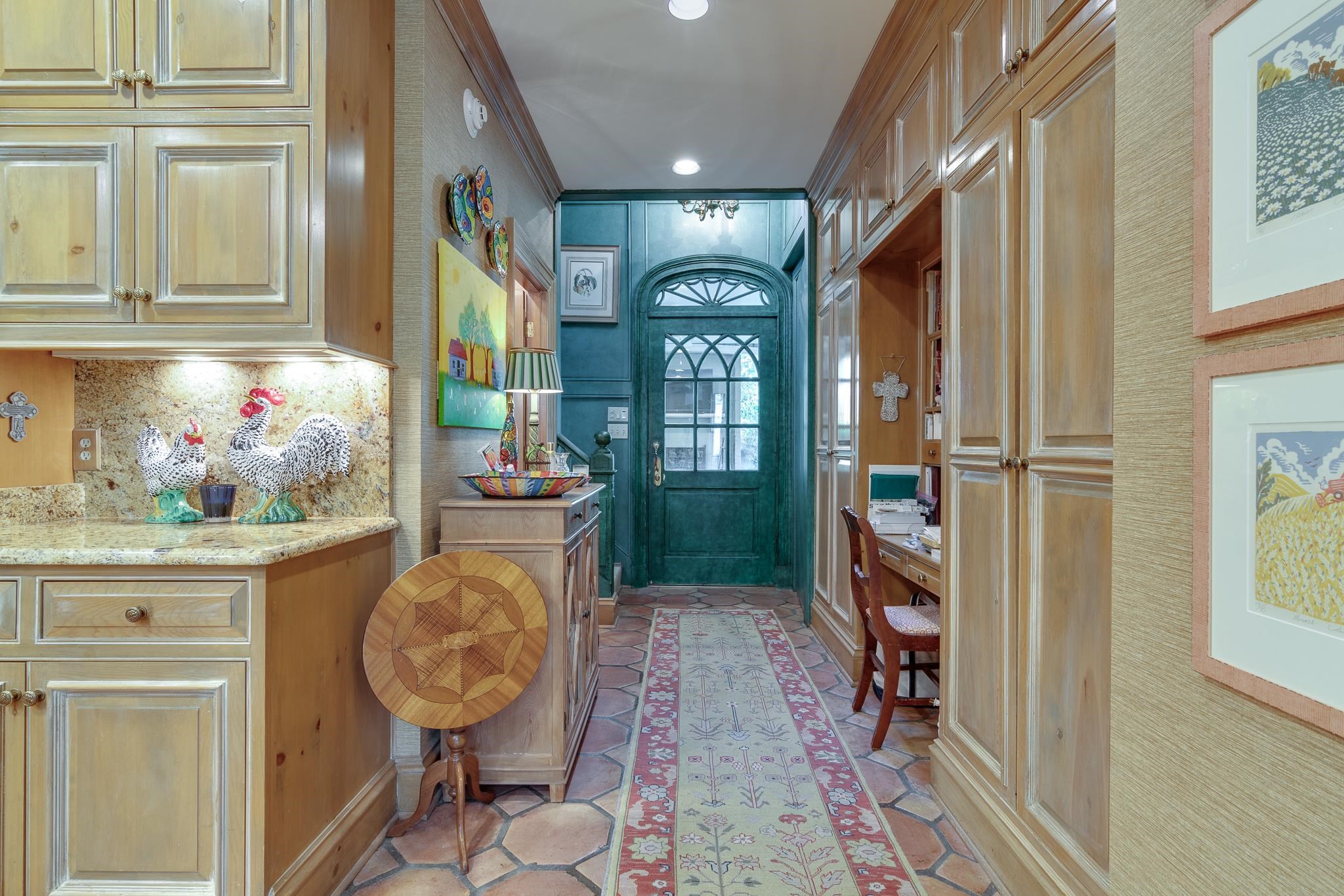 54 South Rose Road Memphis, TN 38117 - Photo 26 of 40 a room with furniture and wooden floor