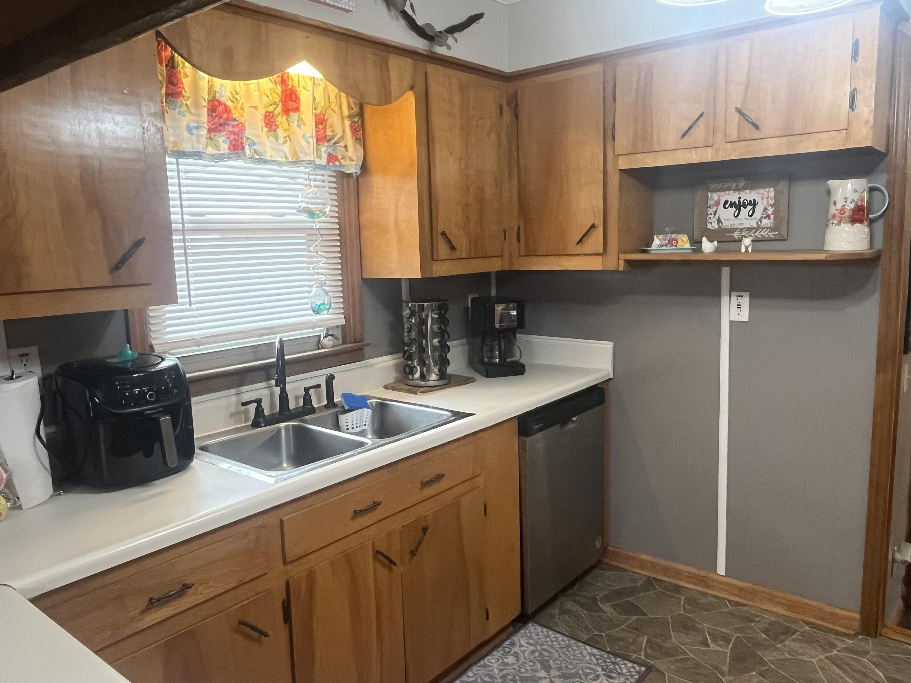 183 Dandridge Road Walterboro, SC 29488 - Photo 11 of 35 IMG_4742