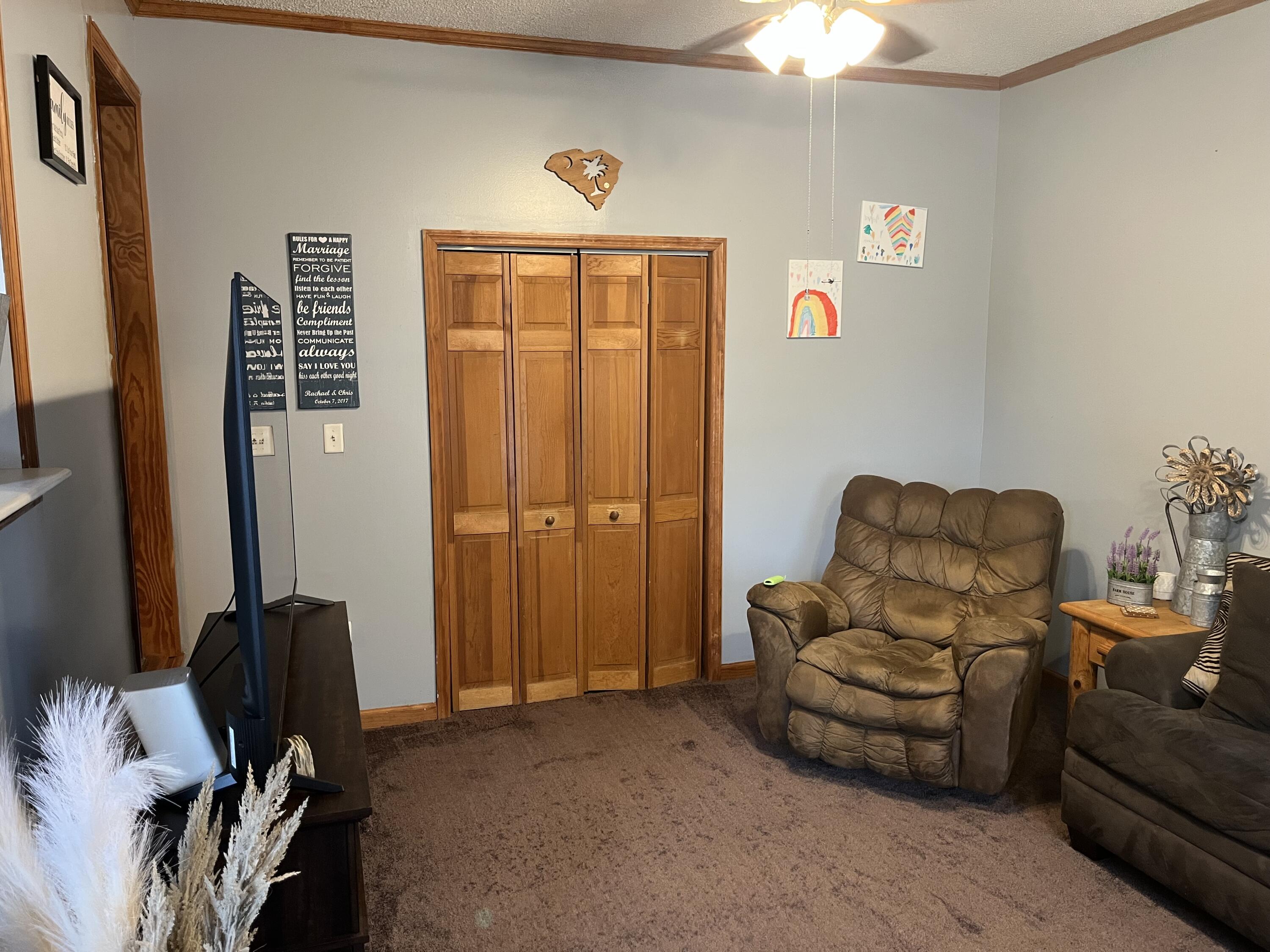 183 Dandridge Road Walterboro, SC 29488 - Photo 8 of 35 IMG_4730