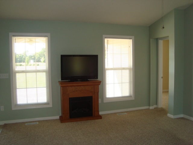25504 State Line Road Elkhart, IN 46514 - Photo 5 of 9 Gallery Image 5