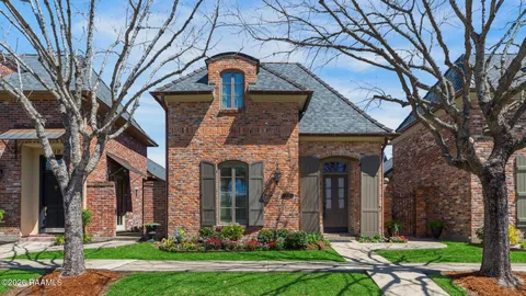 $449,000 | 208 Elysian Fields Drive, Lafayette, LA 70508