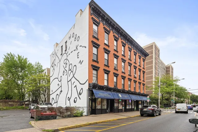 $531,500 | 452 1st Street, Unit 4, Hoboken, NJ 07030