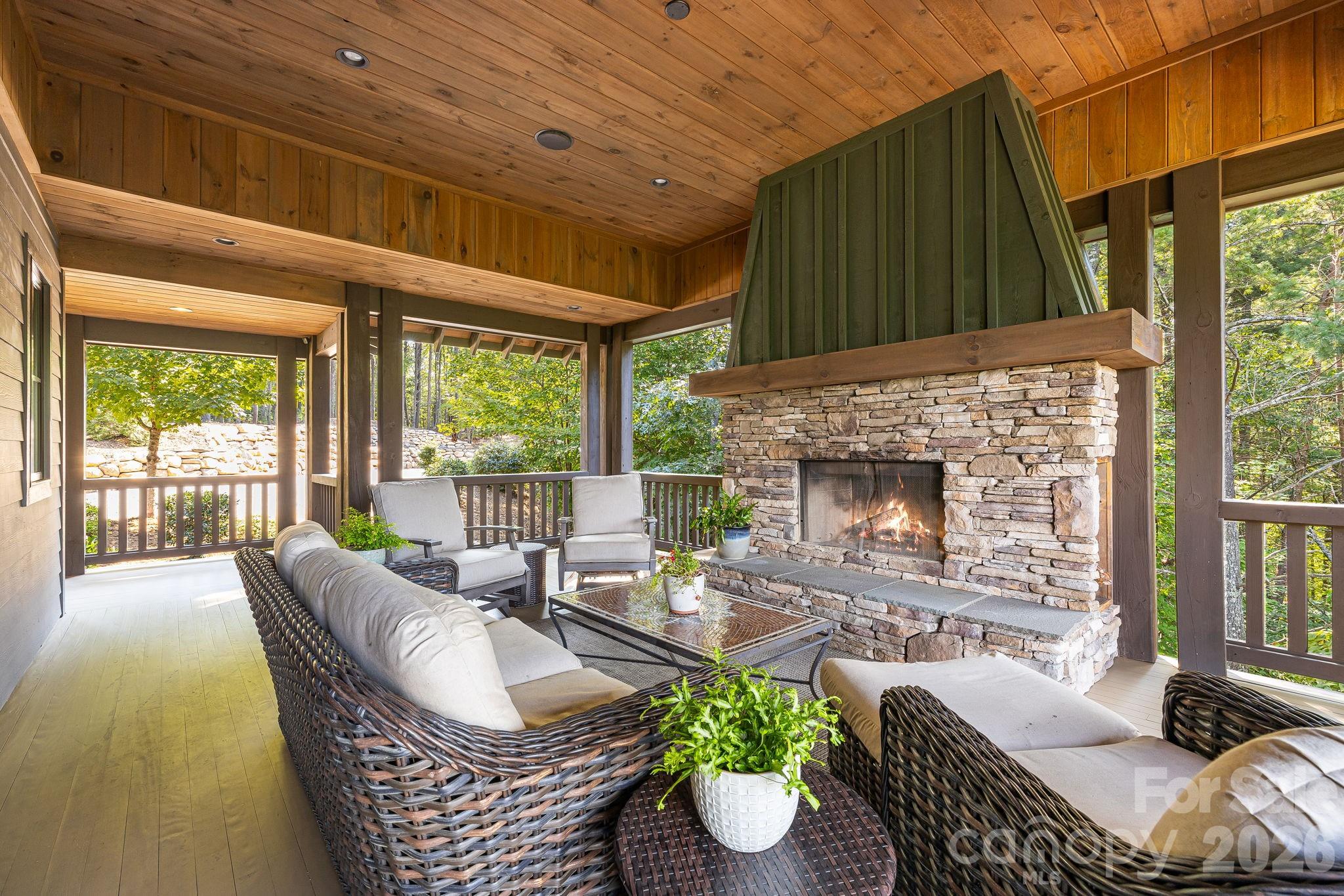 1264 Ten Whigs Ridge Nebo, NC 28761 - Photo 12 of 40 Gallery Image 12