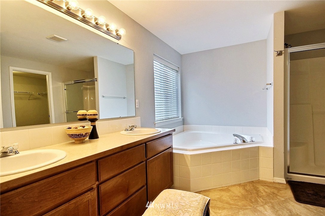 11645 Southeast 189th Place Renton, WA 98058 - Photo 15 of 25 Gallery Image 15