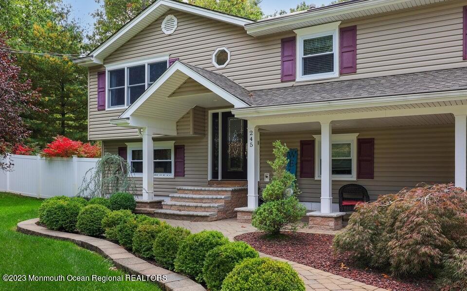 245 Delaware Trail Jackson, NJ 08527 - Photo 2 of 43 20221020211224511774000000-o