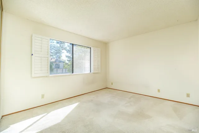 $550,000 | 306 Silvio Lane, Novato, CA 94947