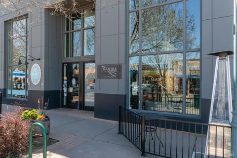 $550,000 | 306 Silvio Lane, Novato, CA 94947