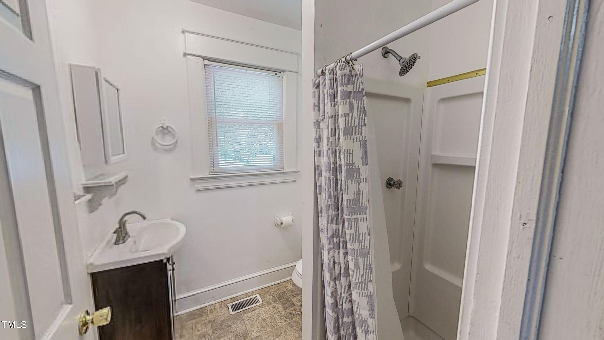 229 Edgar Street Roxboro, NC 27573 - Photo 23 of 27 229-Edgar-St-06122024_101428
