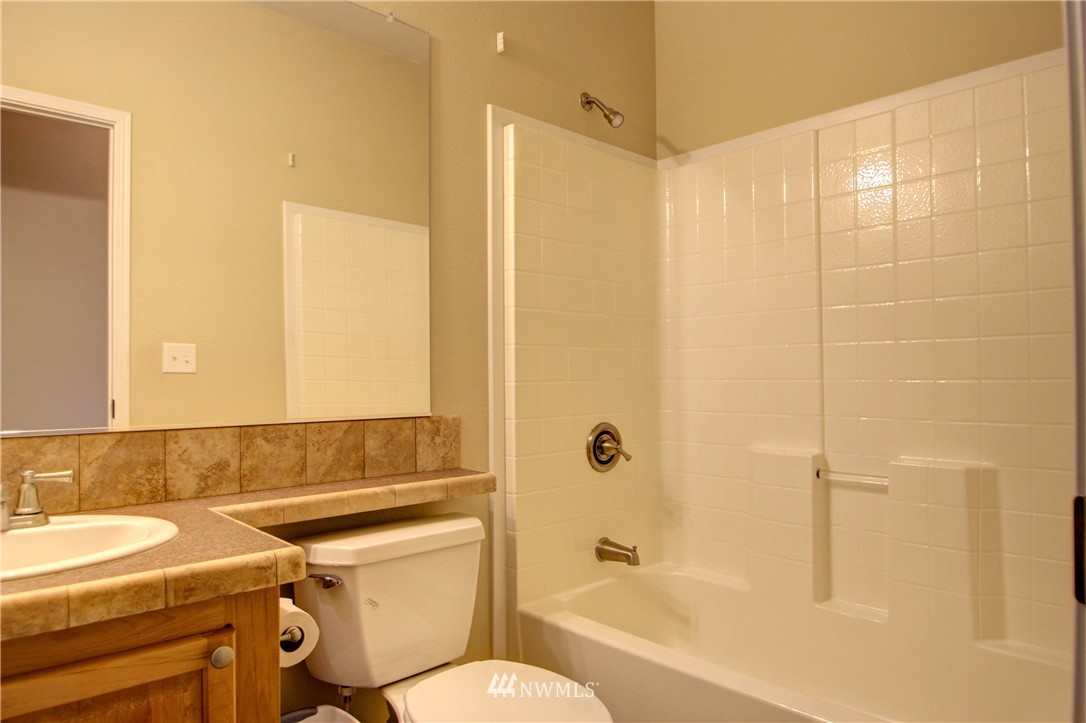 3758 North Hoffman Road Oak Harbor, WA 98277 - Photo 13 of 25 Gallery Image 13