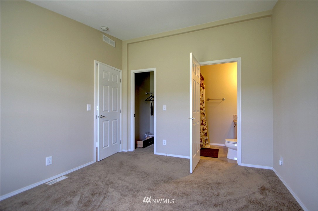 3758 North Hoffman Road Oak Harbor, WA 98277 - Photo 15 of 25 Gallery Image 15