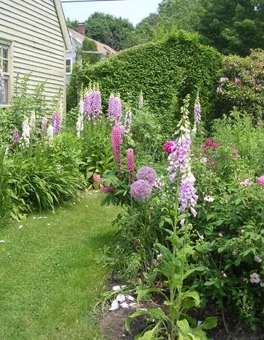 $525,000 | 7 Water Street, Kennebunk, ME 04043