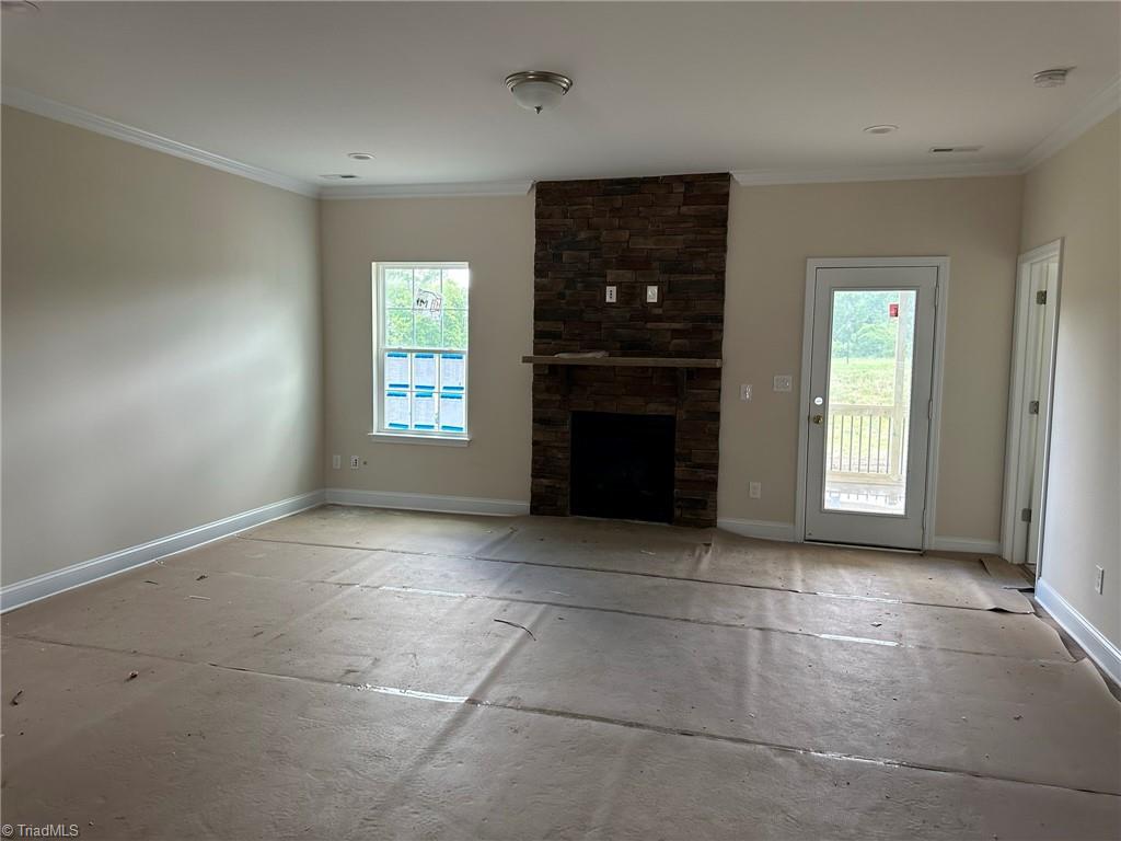3215 Alyssa Way High Point, NC 27265 - Photo 7 of 23 Gallery Image 7
