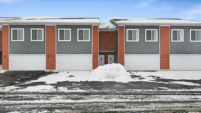 $299,500 | 1216 Gillespie Lane, Yorkville, IL 60560