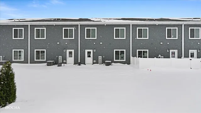 $299,500 | 1216 Gillespie Lane, Yorkville, IL 60560