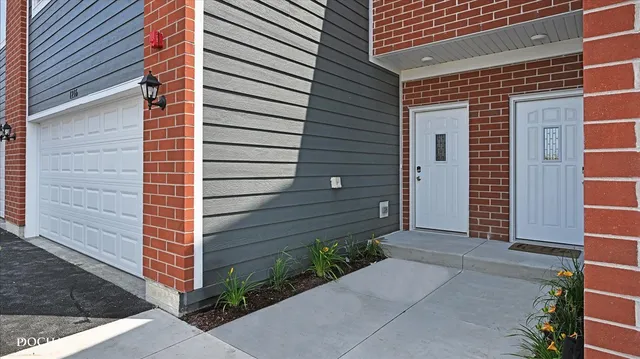 $299,500 | 1216 Gillespie Lane, Yorkville, IL 60560