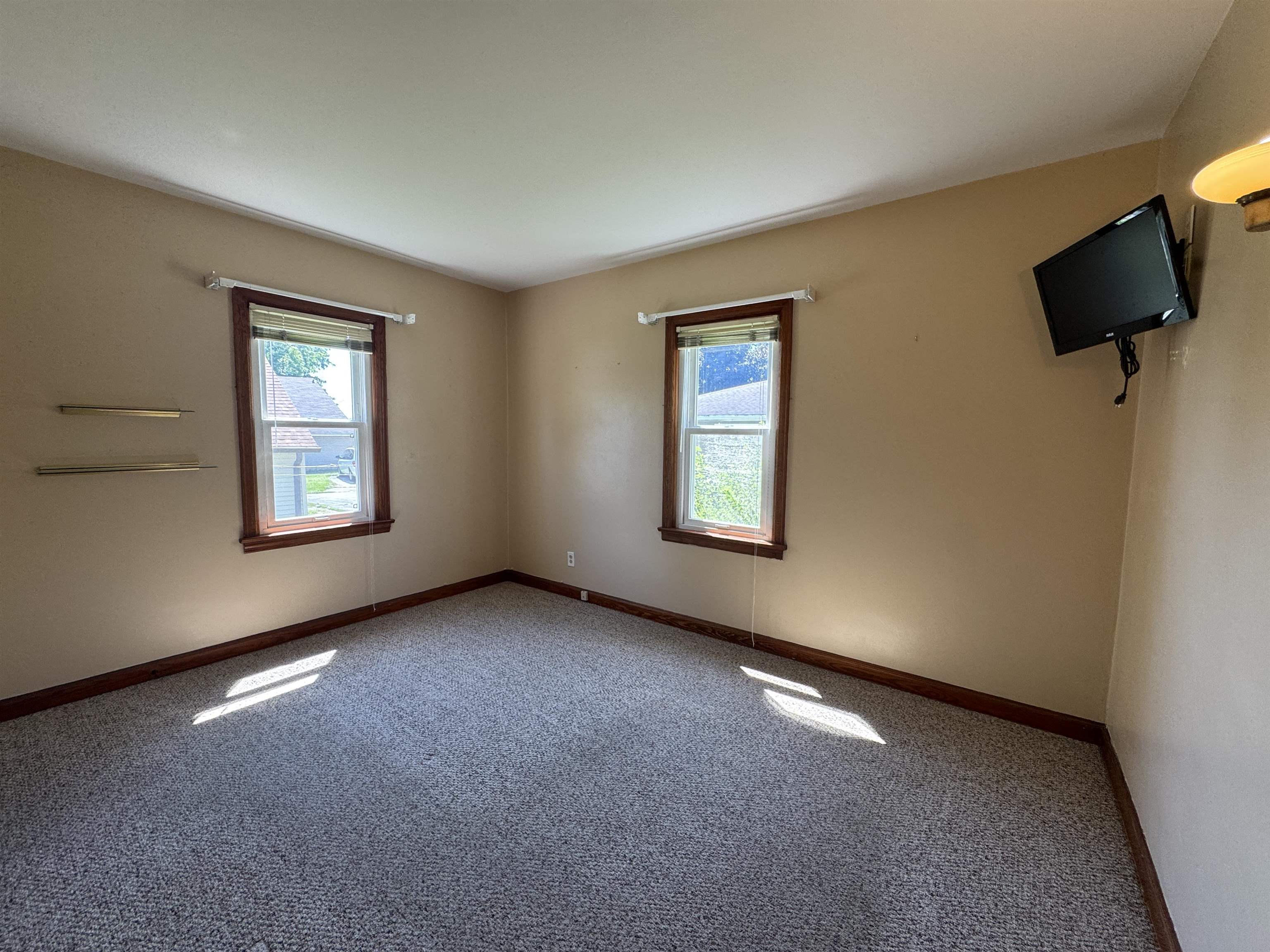 971 Metomen Street Ripon, WI 54971 - Photo 15 of 29