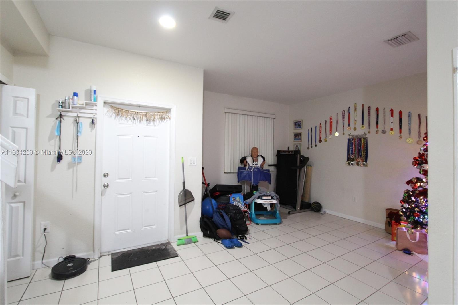 2849 Southeast 15th Road, Unit 79 Homestead, FL 33035 - Photo 4 of 17 Gallery Image 4