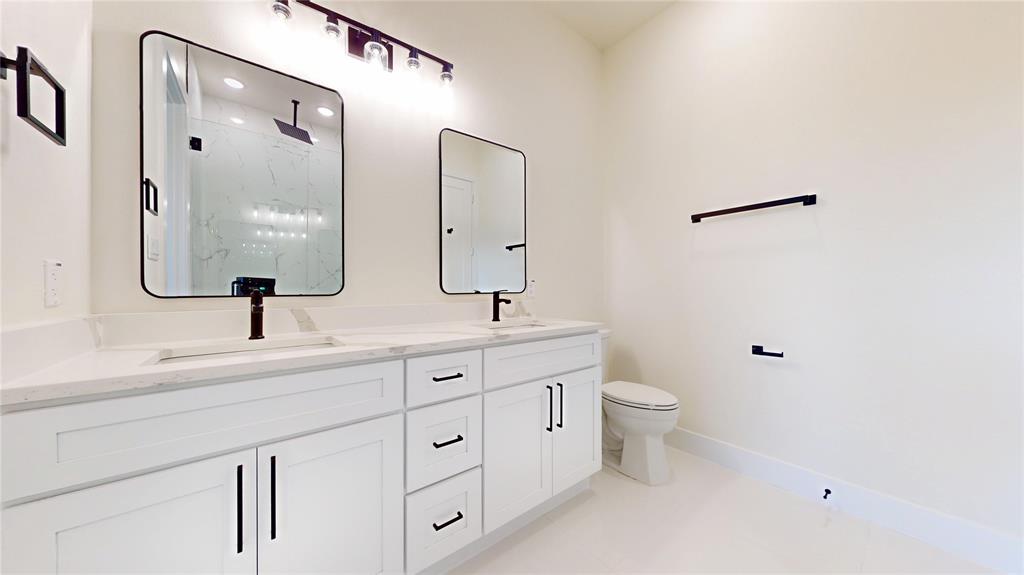 4439 Fatima Drive Irving, TX 75062 - Photo 11 of 30