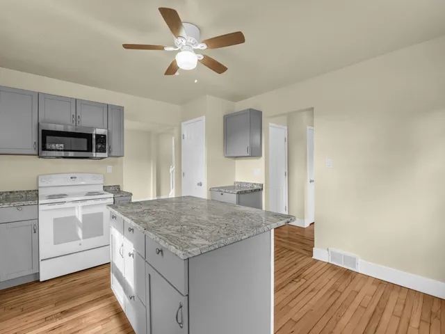 $2,800 | W4015 Black Point Road, Lake Geneva, WI 53147