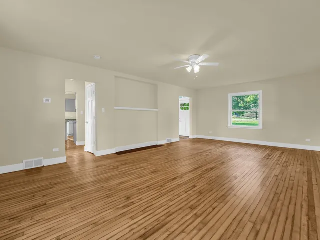 $2,800 | W4015 Black Point Road, Lake Geneva, WI 53147