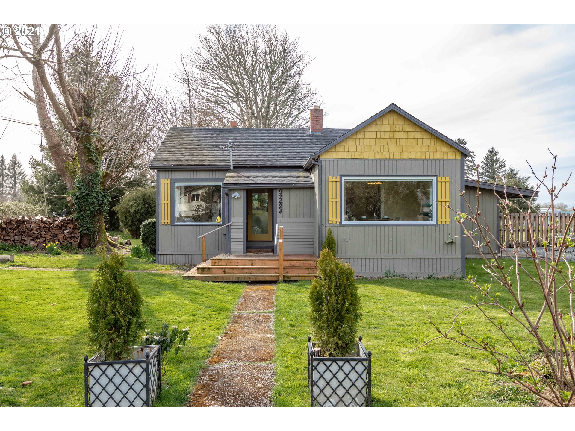 92424 Carnegie Road Astoria, OR 97103 - Photo 1 of 32