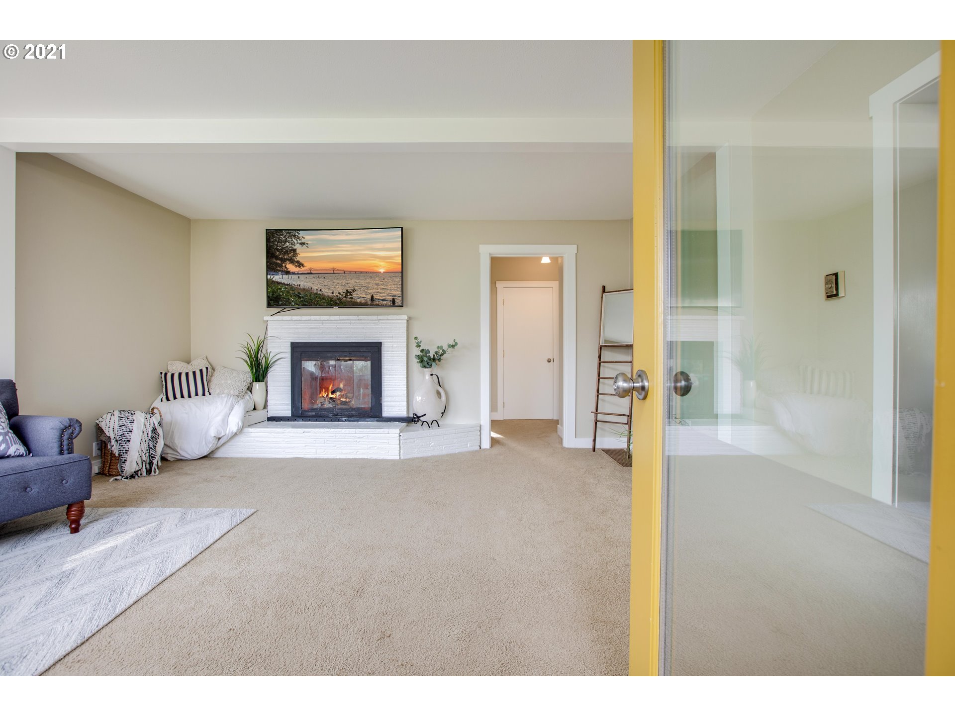 92424 Carnegie Road Astoria, OR 97103 - Photo 2 of 32