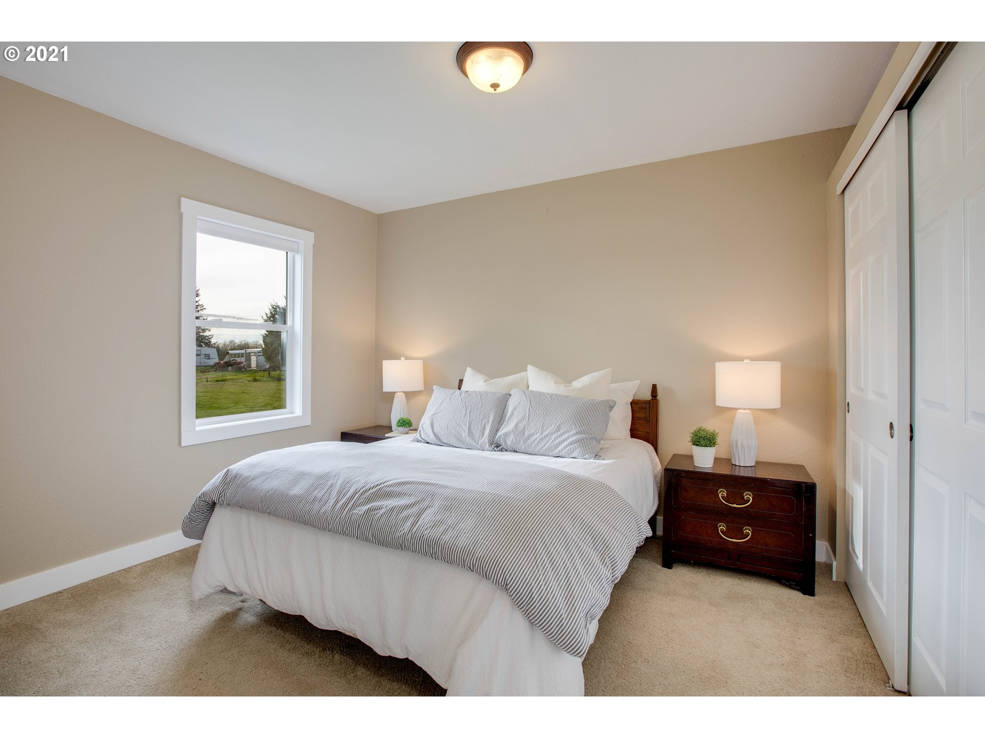 92424 Carnegie Road Astoria, OR 97103 - Photo 18 of 32