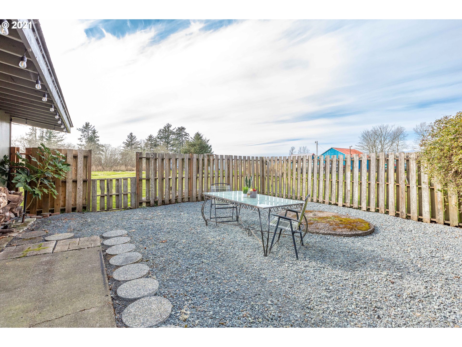 92424 Carnegie Road Astoria, OR 97103 - Photo 27 of 32