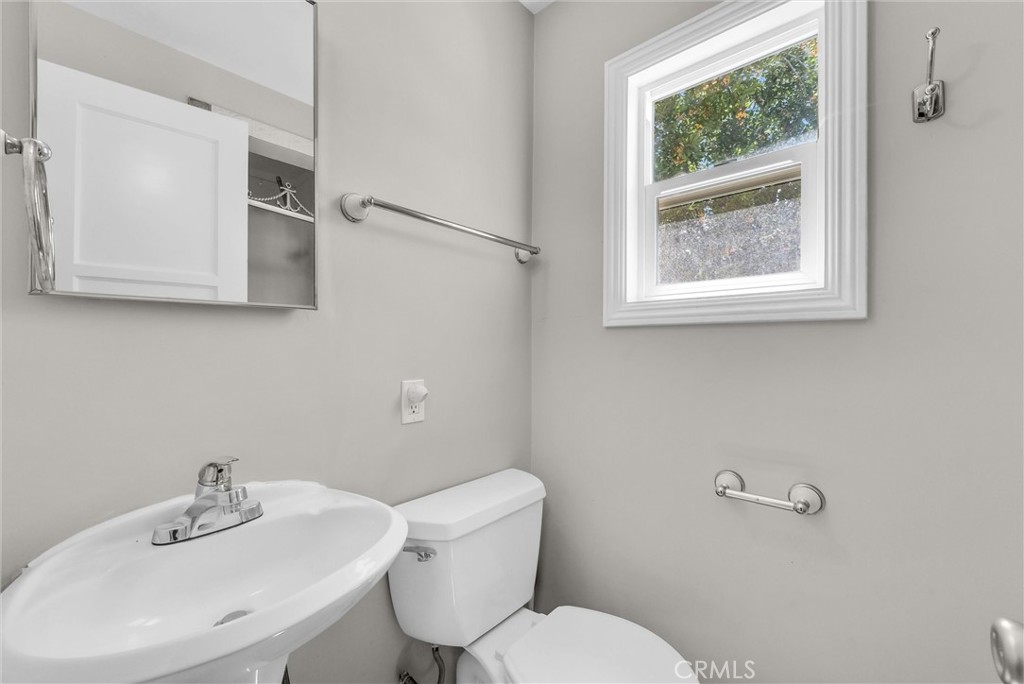 1505 Gratton Street Riverside, CA 92504 - Photo 27 of 66