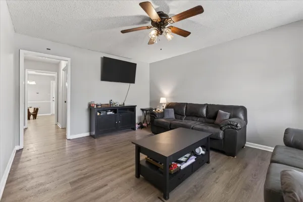 $1,225 | 114 Cunningham Place, Unit B, Clarksville, TN 37042