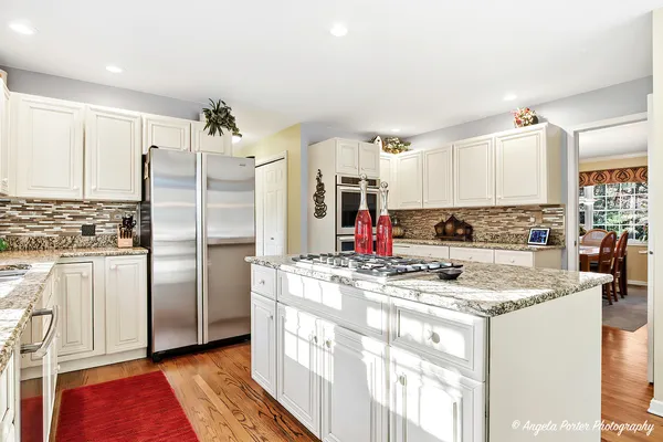 $550,000 | 9217 Shadow Lane, Bull Valley, IL 60097