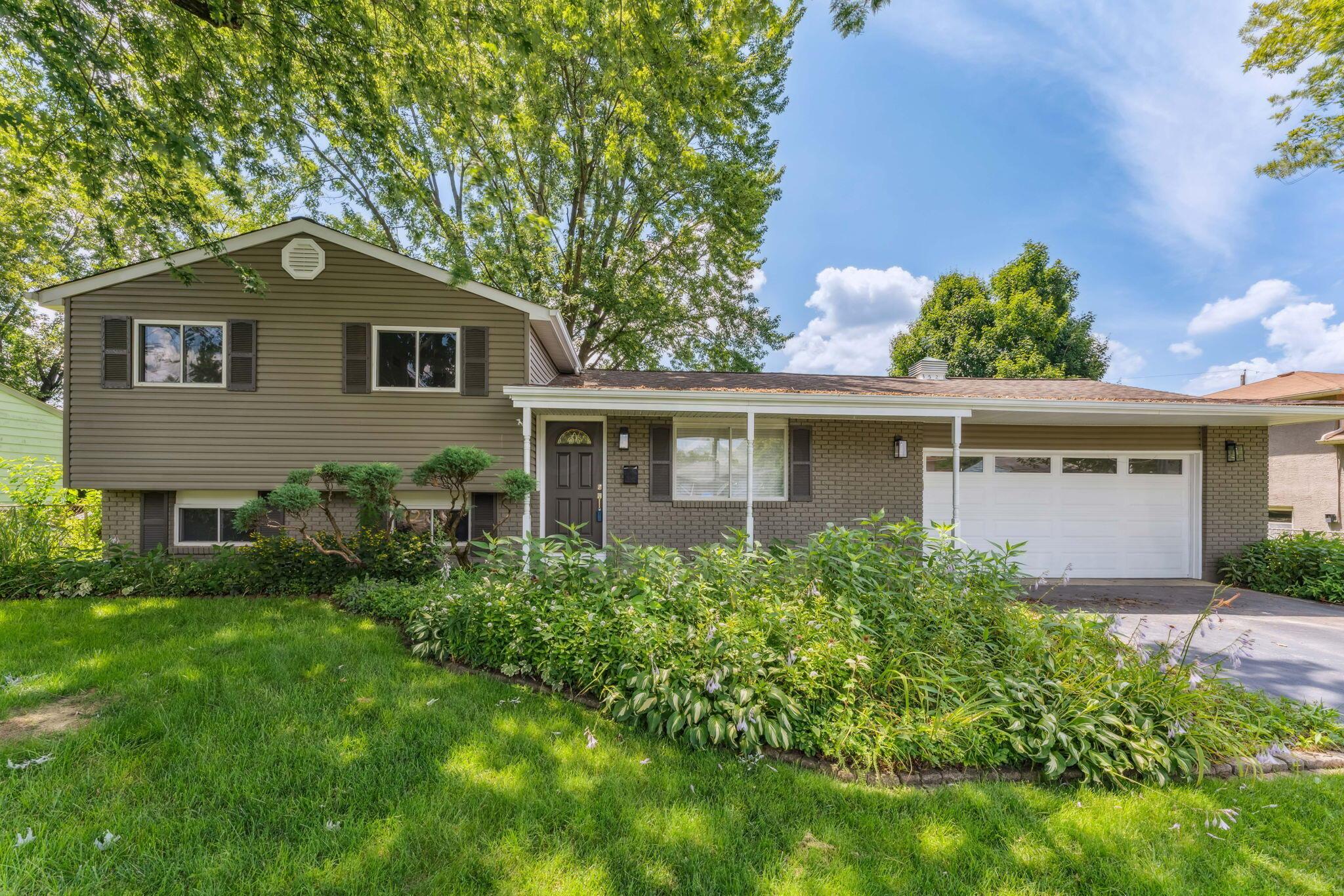 3521 Dempsey Road Westerville, OH 43081 - Photo 1 of 25 15-web-or-mls-3521-dempsey-rd