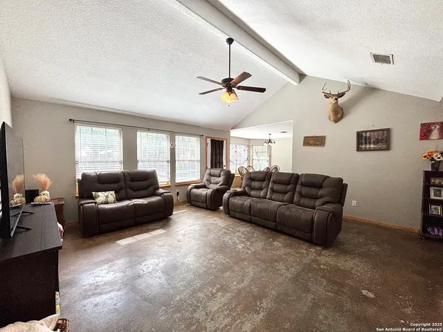 $280,000 | 128 Dunning Street, Gonzales, TX 78629